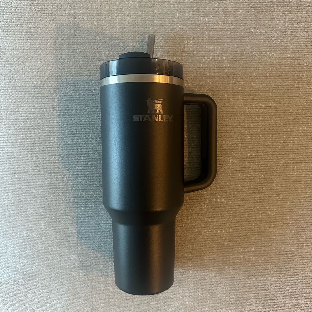 Stanley The Quencher H2.0 Tumbler 40 OZ